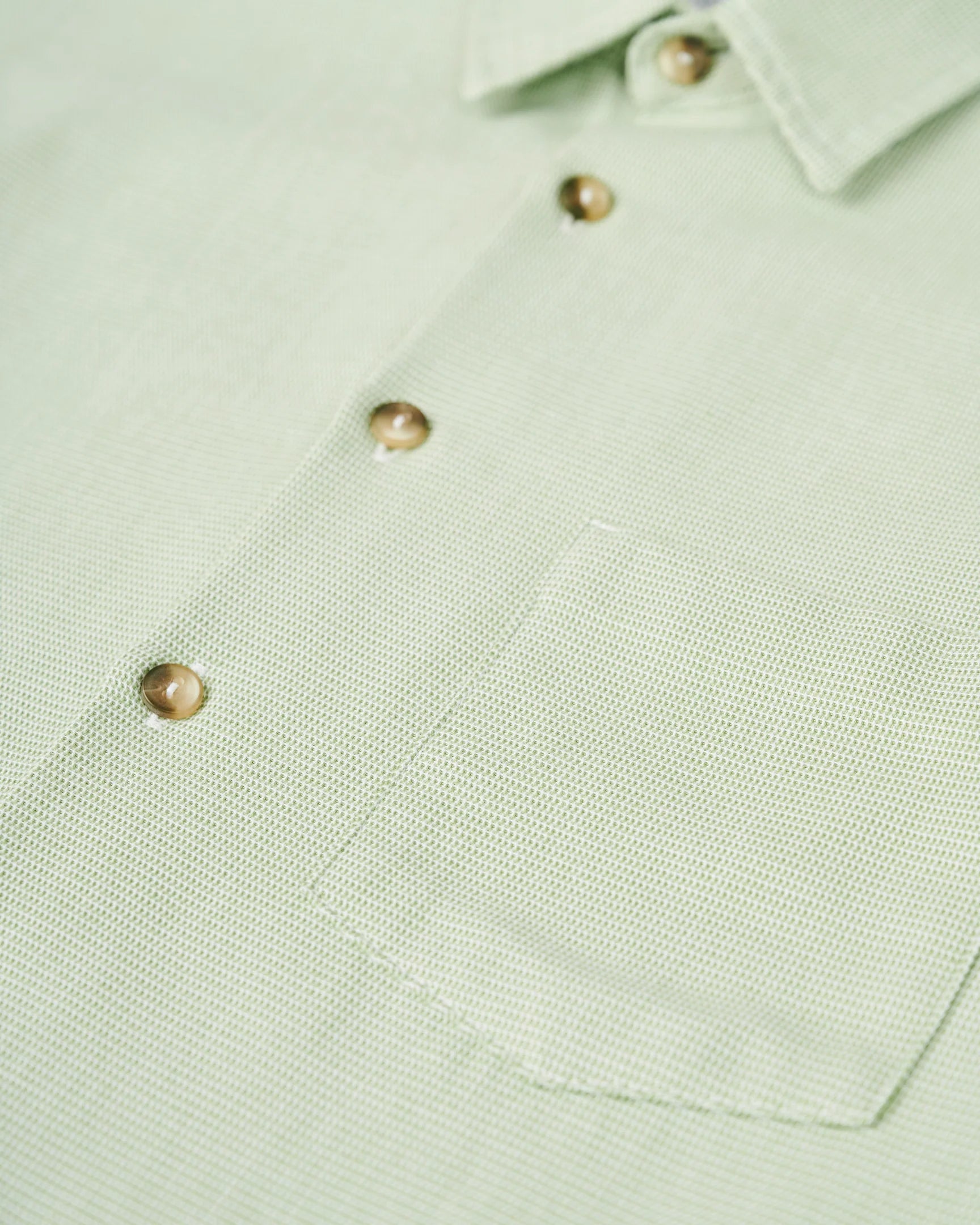 1 POCKET SHIRT - GREEN EYES